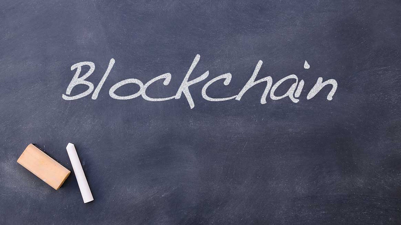 The Pros And Cons Of Blockchain You Should Know